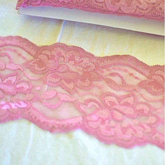 Wide stretch lace ribbon, vintage pink, 95mm.